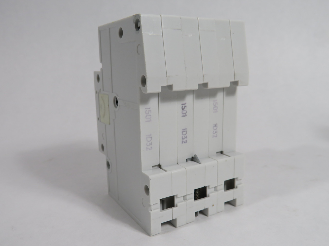 Siemens 5SX2332-8 Circuit Breaker 32A 400V 3-Pole D32 4-Pack NEW