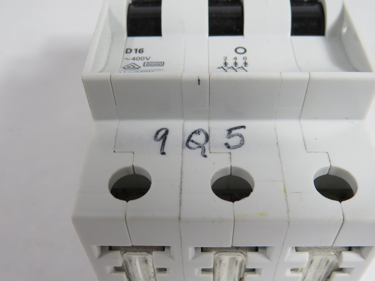 Siemens 5SX2316-8 Circuit Breaker 16A 400V 3-Pole D16 SHELF WEAR USED