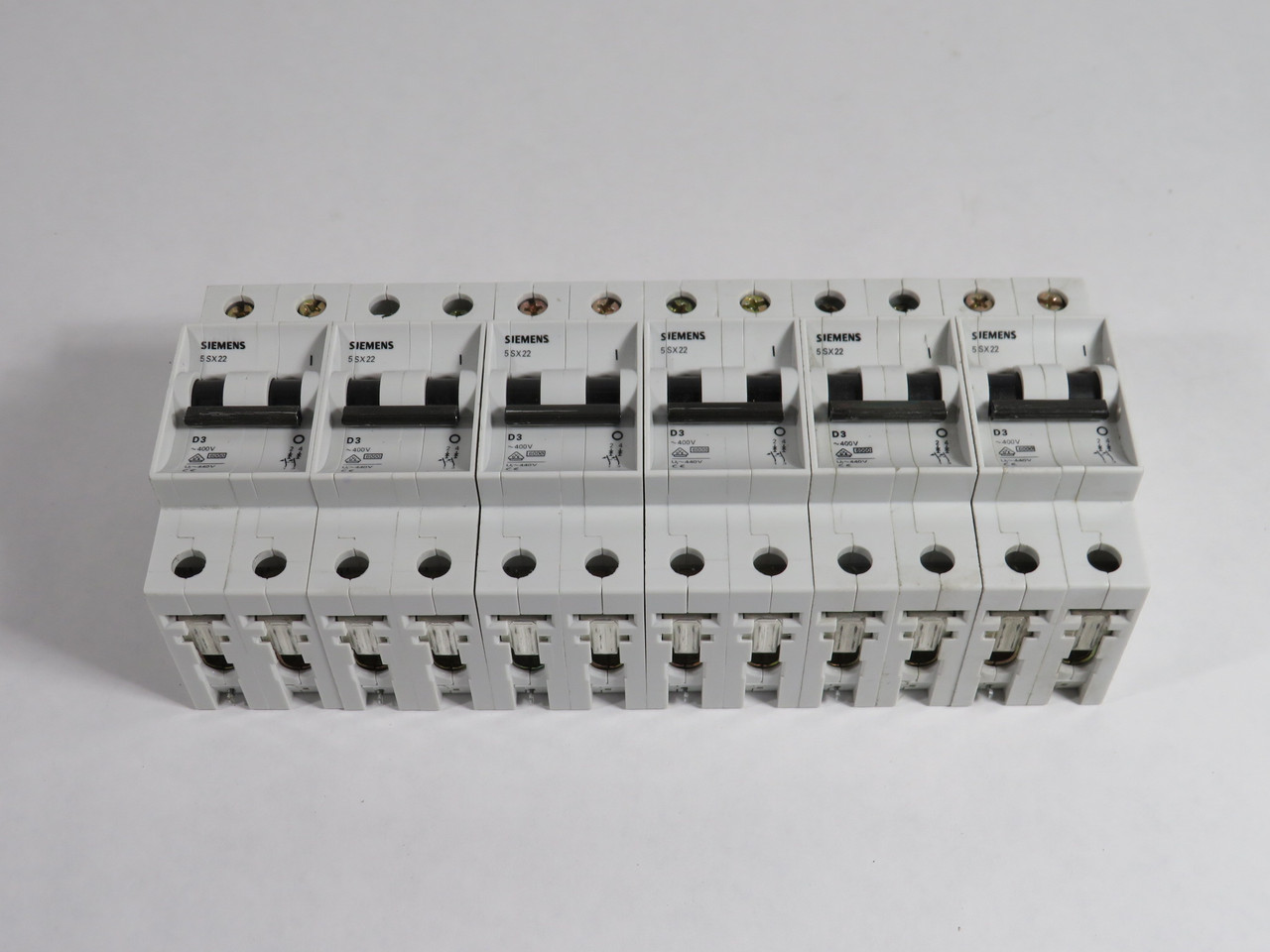 Siemens 5SX2203-8 Circuit Breaker 3A 400V 2-Pole D3 6-Pack NEW