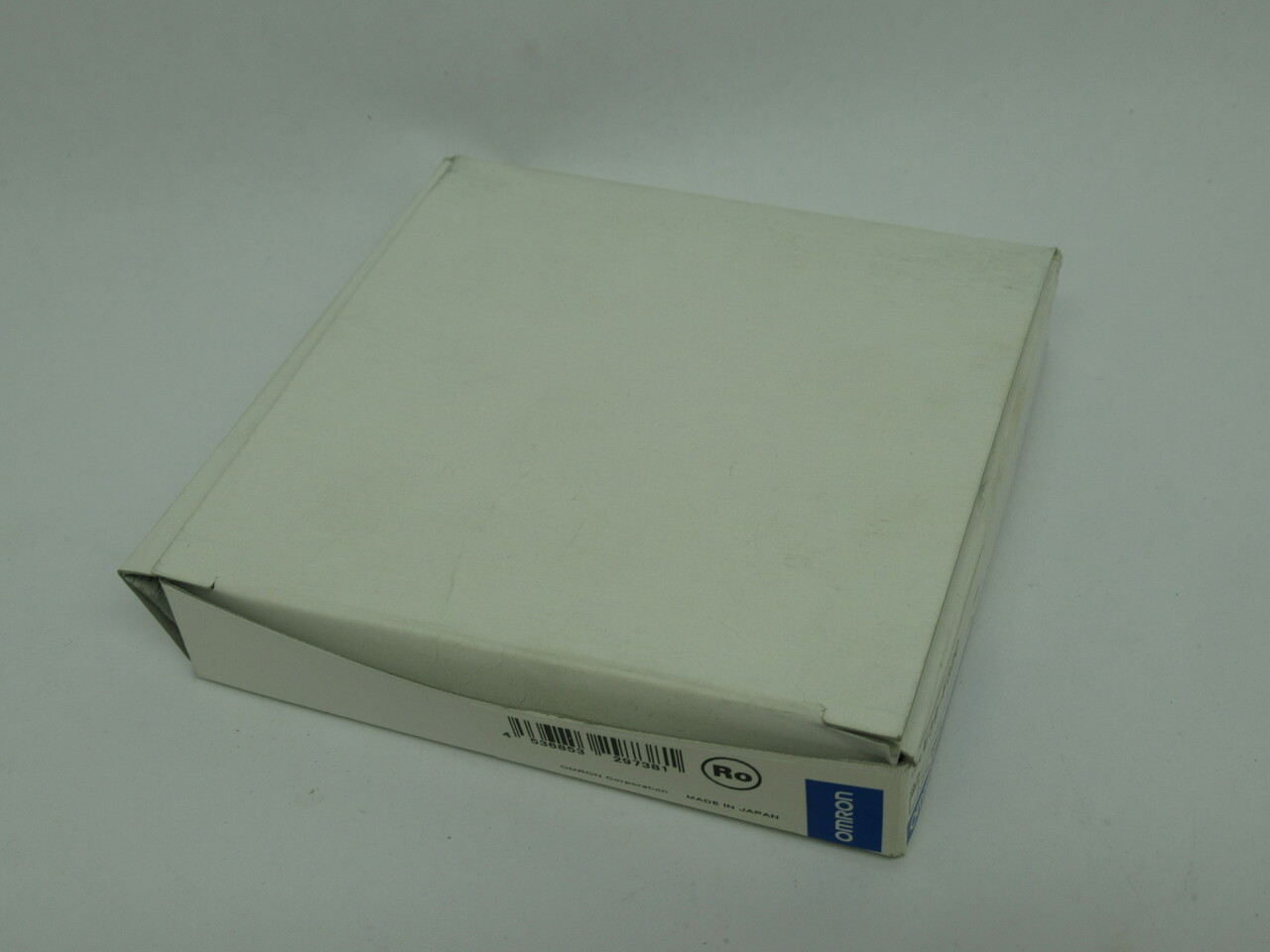 Omron E39-F32C Photoelectric Sensor Armoured Cable Set w/Hardware 1m NEW