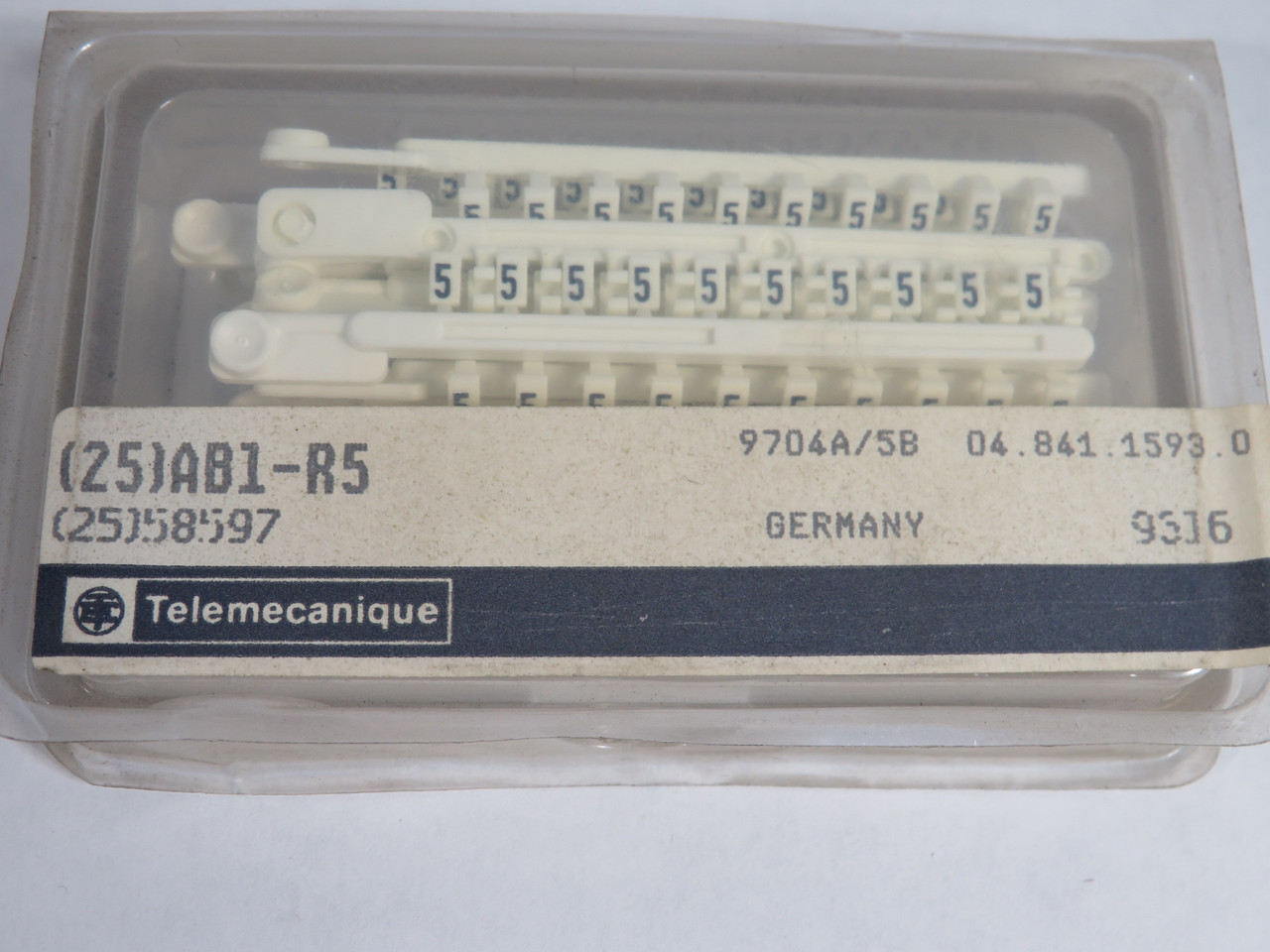 25 Clips Marqueurs Telemecanique 058594 AB1 R2 Chiffre 2 - Ancien Stock, Neufs