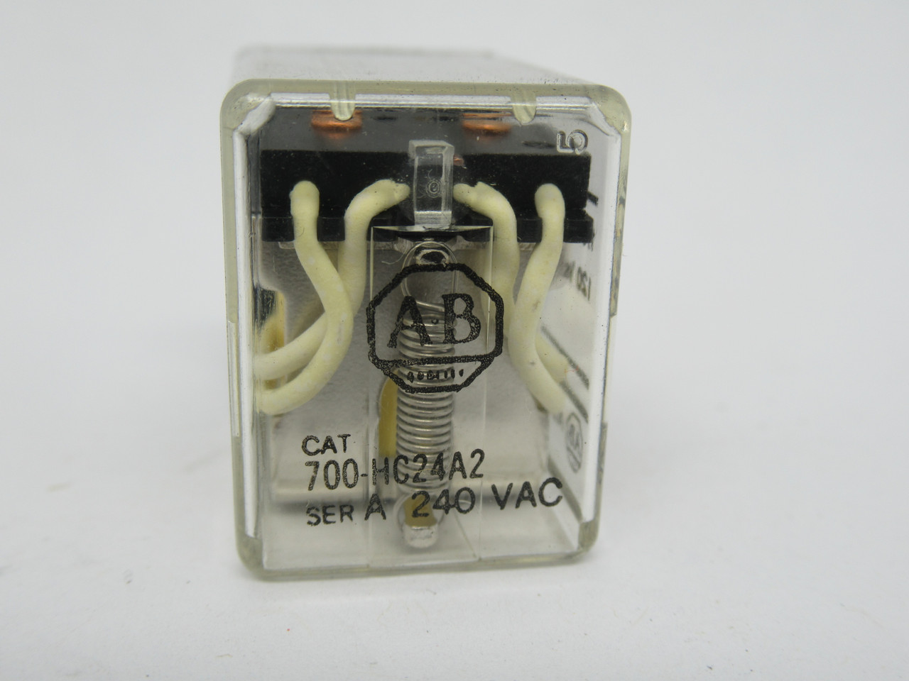 Allen-Bradley 700-HC24A2 Relay Series A 240VAC 1/6HP 5A 120VAC 50/60Hz NEW