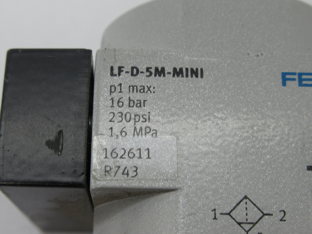 Festo 162611 LF-1/4-D-5M-MINI Sintered Filter w/ Centrifugal Separator USED