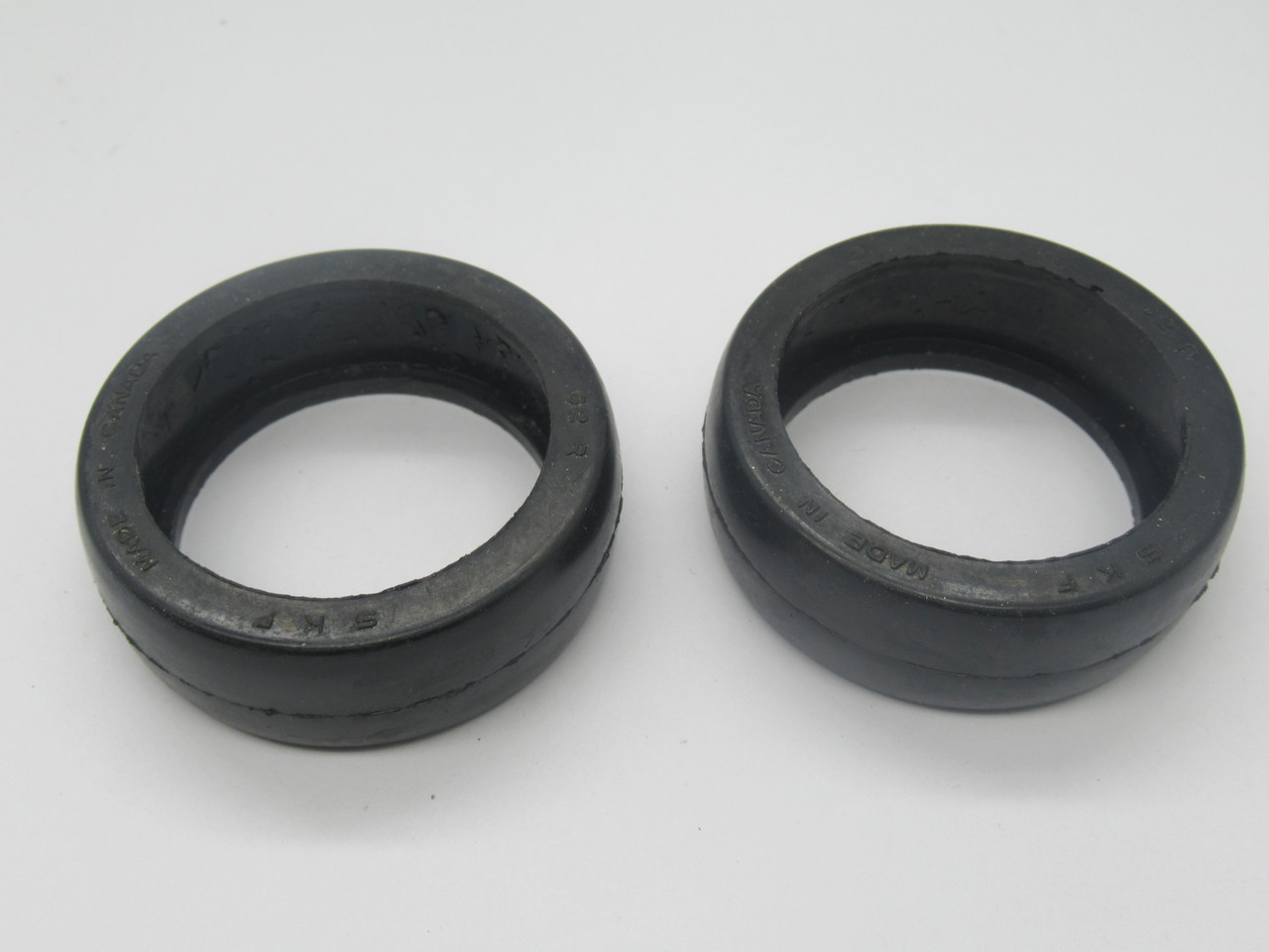 SKF 62-R Rubber Seating Ring 62mm OD 46mm ID Lot of 2 *Damaged Box* NEW