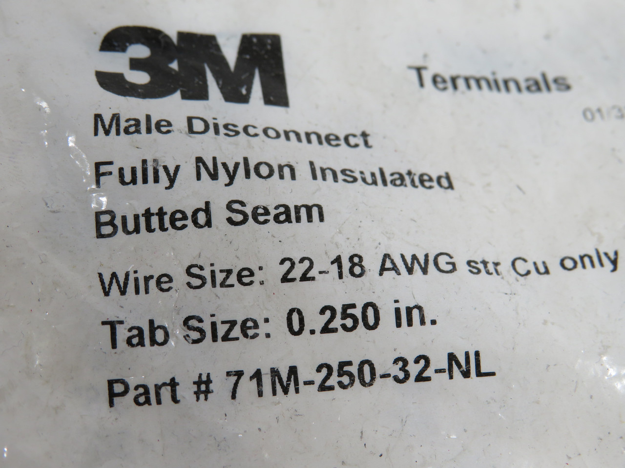 3M 71M-250-32-NL Insulated Male Quick Connect 22-18AWG .250" Tab 45-Pk NWB