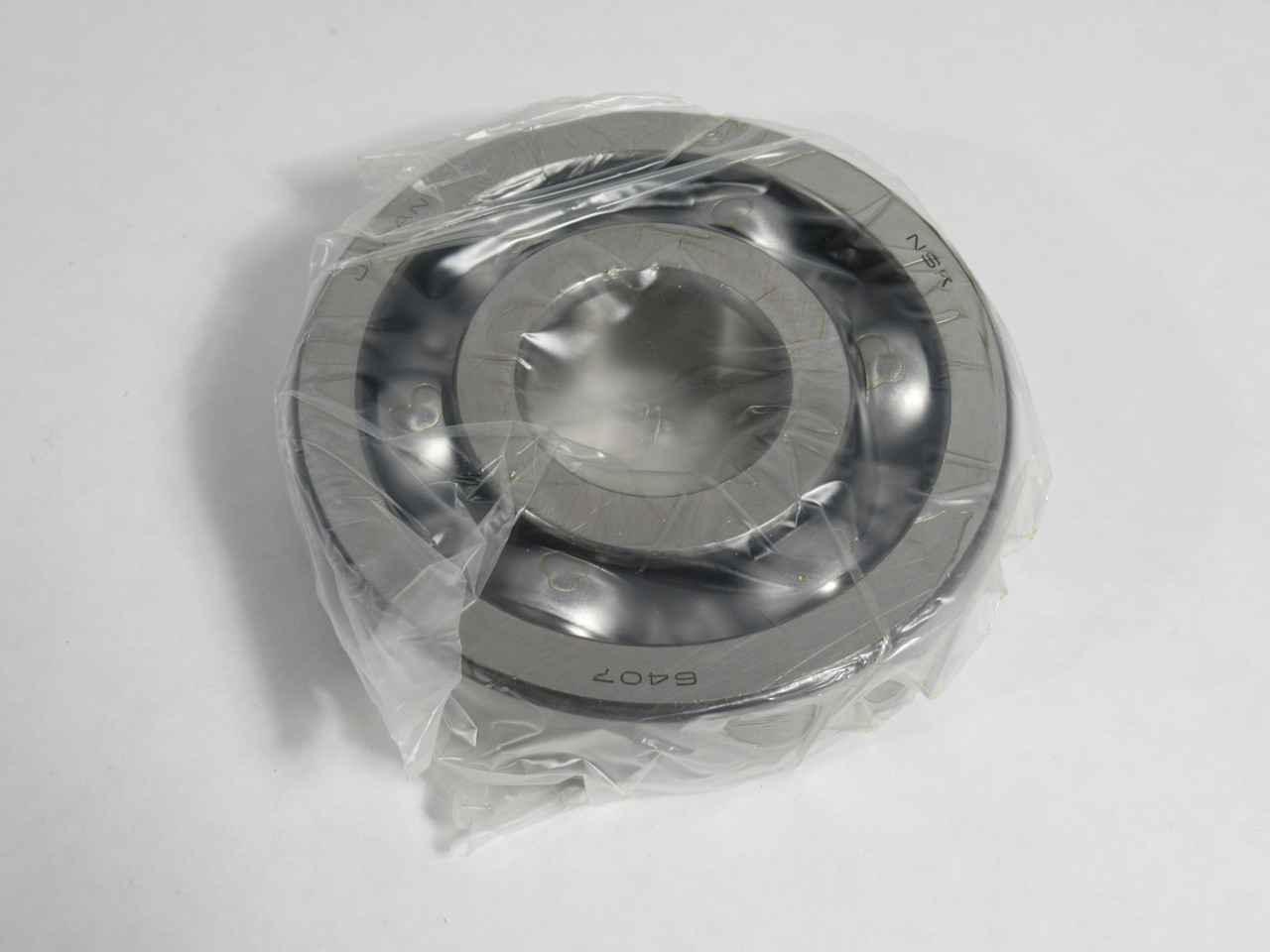 NSK 6407 Deep Groove Ball Bearing 35mm B x 100mm OD x 25mm W NEW