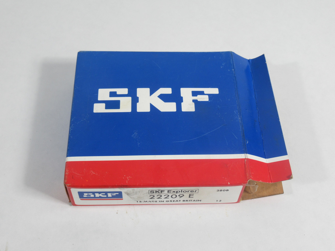 SKF 22209E Spherical Roller Bearing 45mm B x 85mm OD x 25mm W NEW