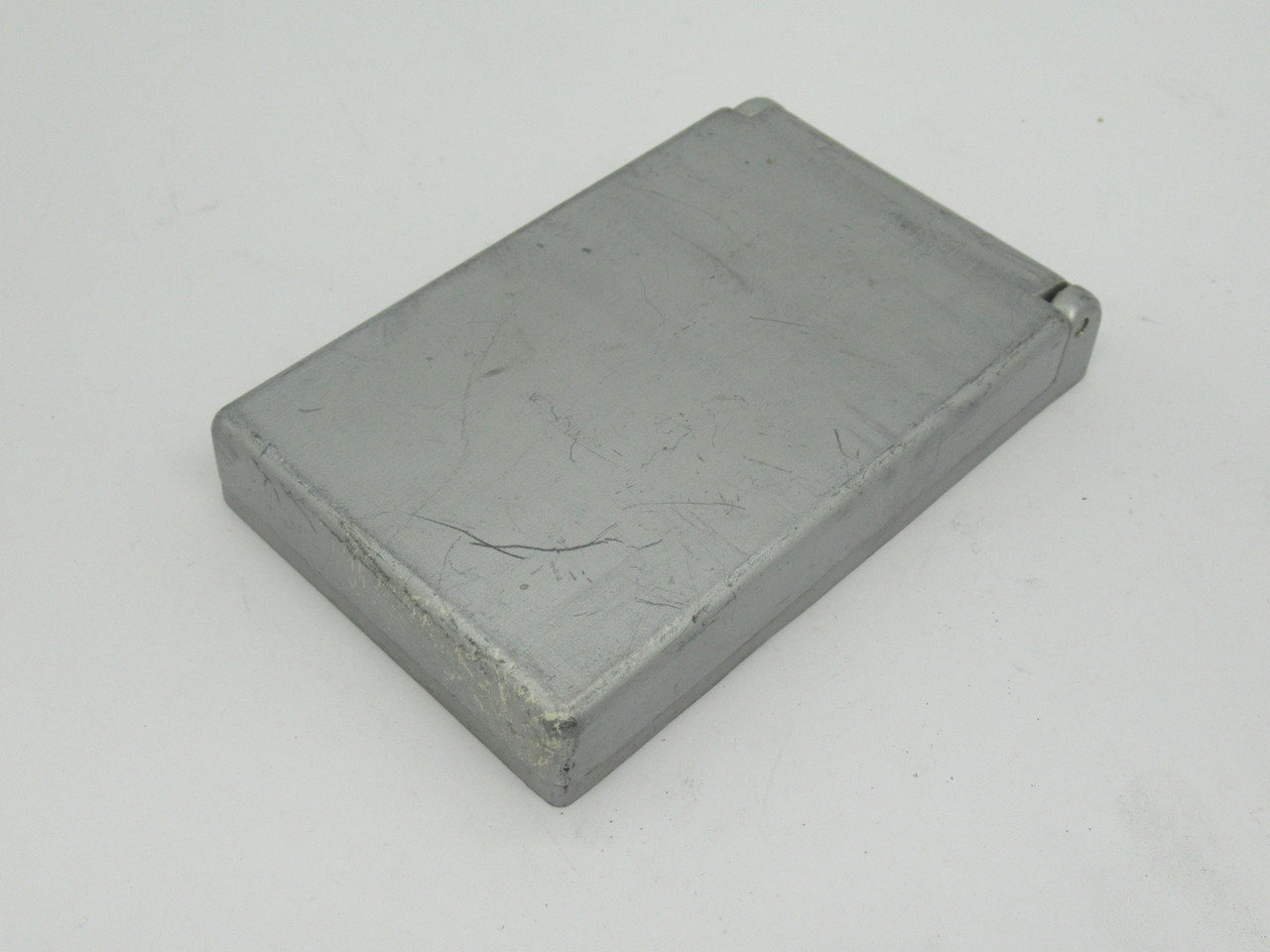 Pass & Seymour 7420 Weatherproof Device Box Cover SHELF WEAR USED