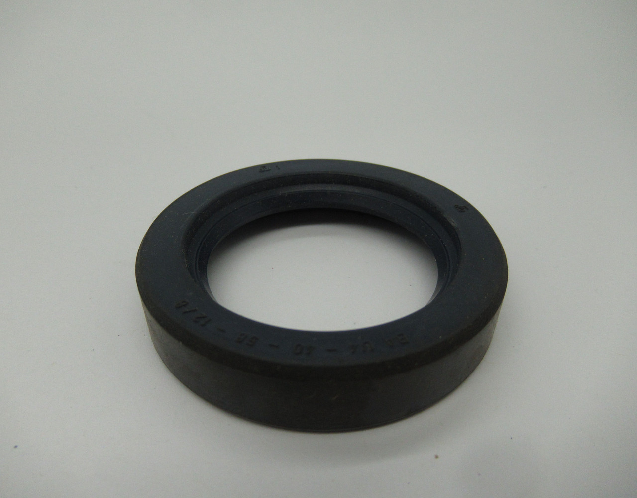 CR 40X58X12 Oil Seal BA U4-40-58-12/8 NEW