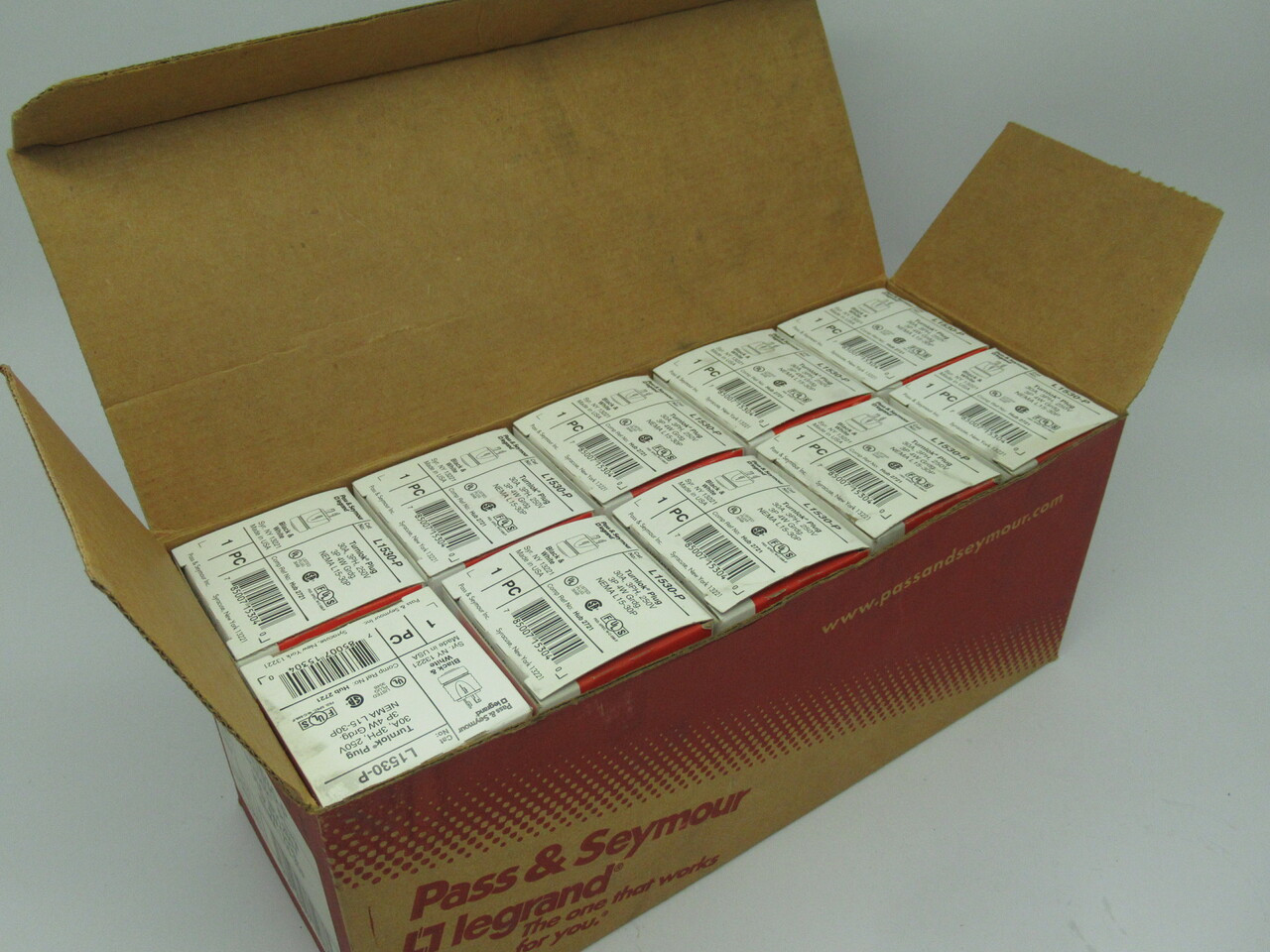 Pass & Seymour L1530-P Turnlock Plug 30A 3Ph 250V 3-Pos 4W Lot Of 10 NEW