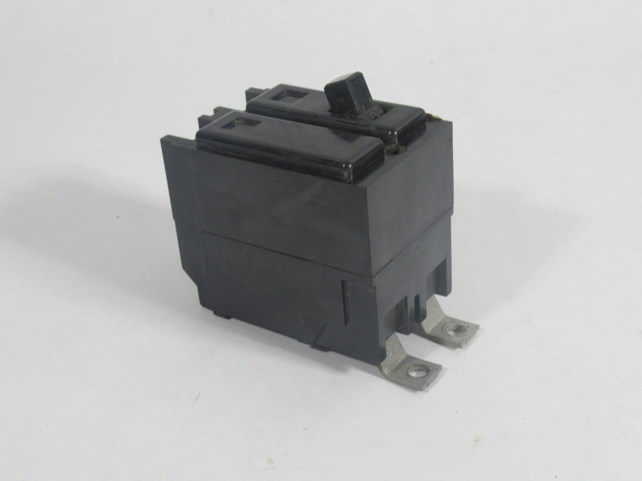 Westinghouse BA2030 Circuit Breaker 2-Pole 30A 120/240V USED