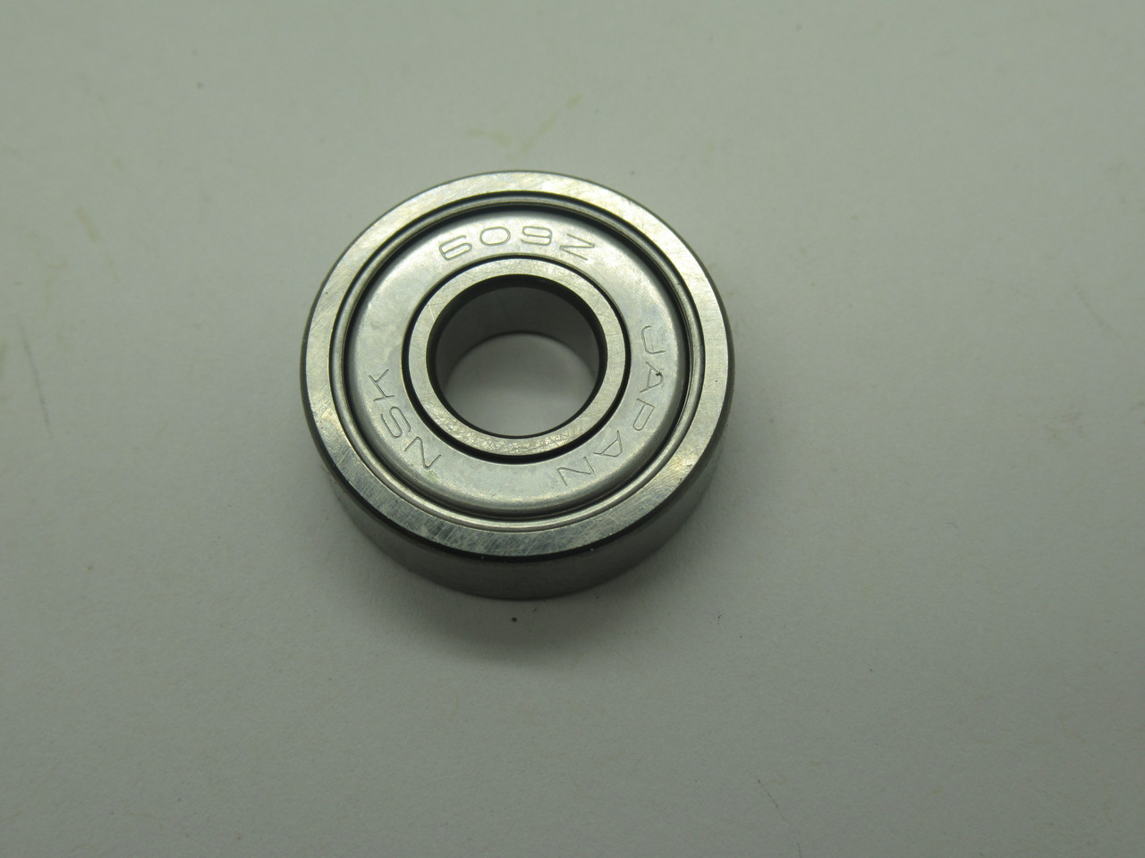 NSK 609ZZ Deep Groove Ball Bearing 9x24x7mm NEW