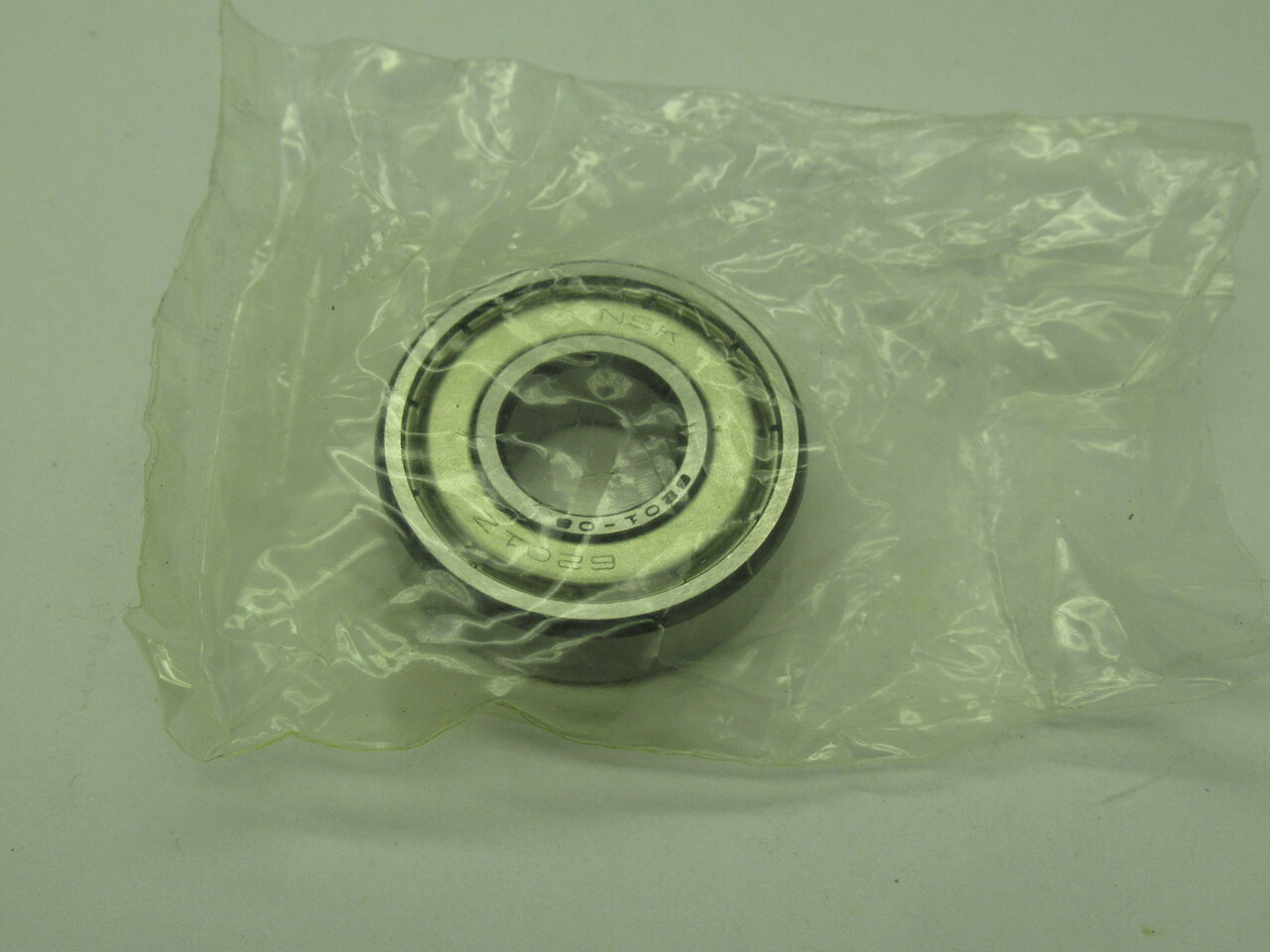 NSK 6201-08ZZ Ball Bearing 1/2" Bore 32mm Outer Diameter 10mm Width NEW