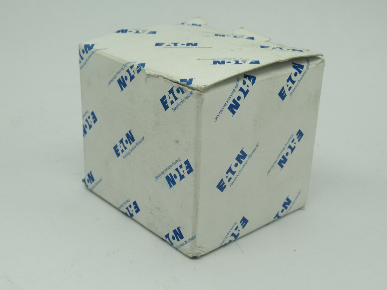 Eaton M22-I1-PG Surface Mounting Enclosure for Push Button M22-I1-PGQ NEW