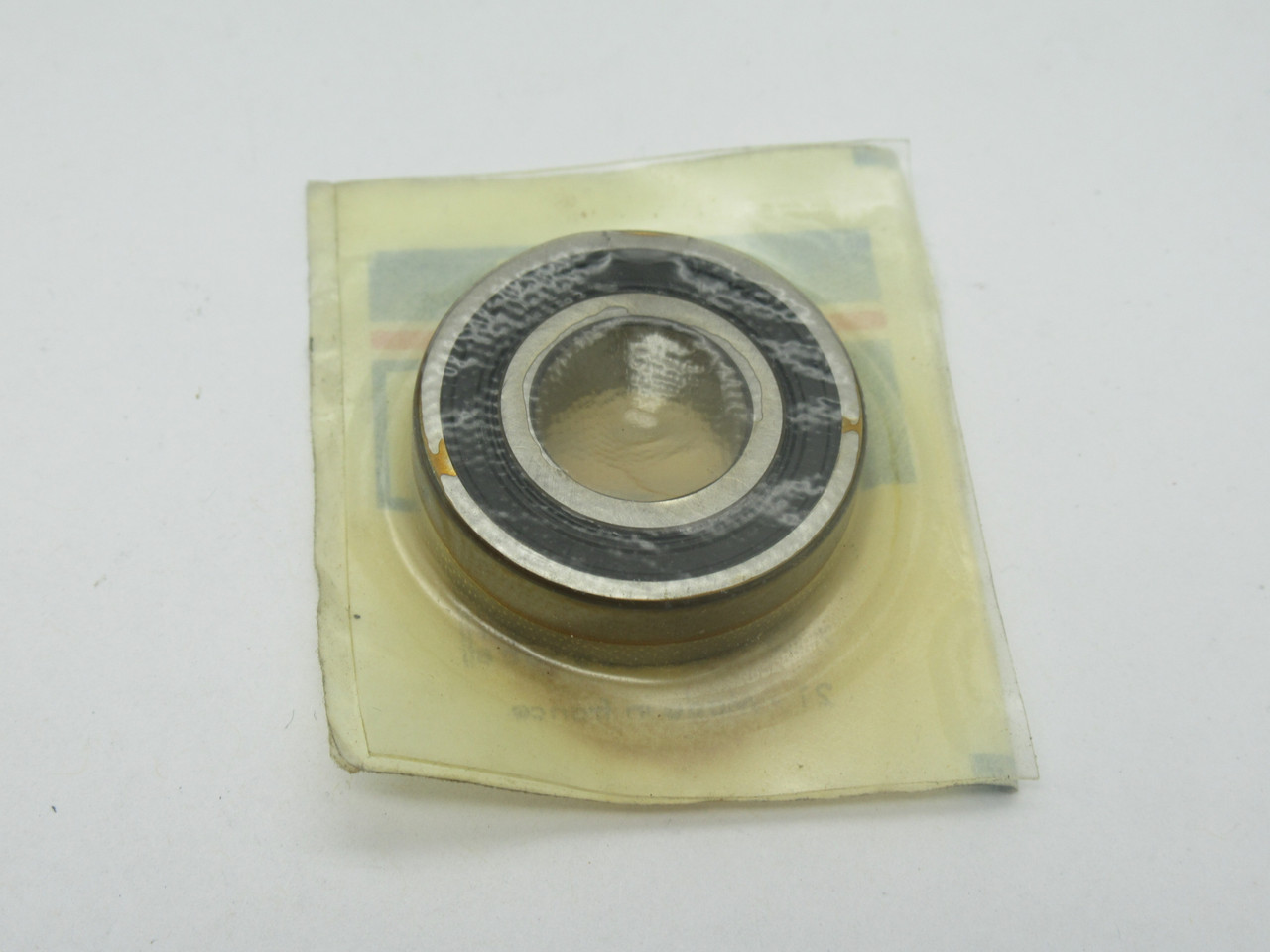 SKF 6002-2RS1/C3 Deep Groove Ball Bearing 15mm B x 32mm OD x 9mm W STAINED NWB