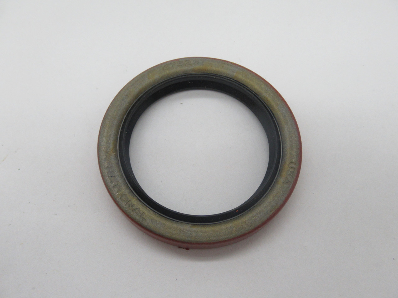 National 473237 Oil Seal 1.750" Shaft 2.374" OD 0.312" W NEW