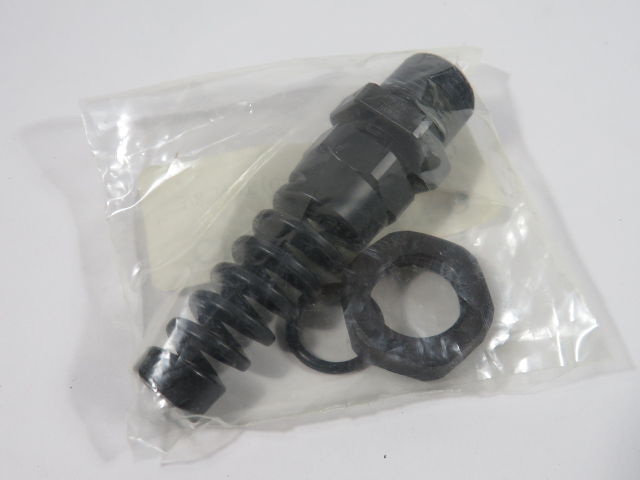 Sealcon CF09NA-BK-N-O Nylon Strain Relief Fitting 3/8"NPT 0.16-0.13" Lot/10 NWB