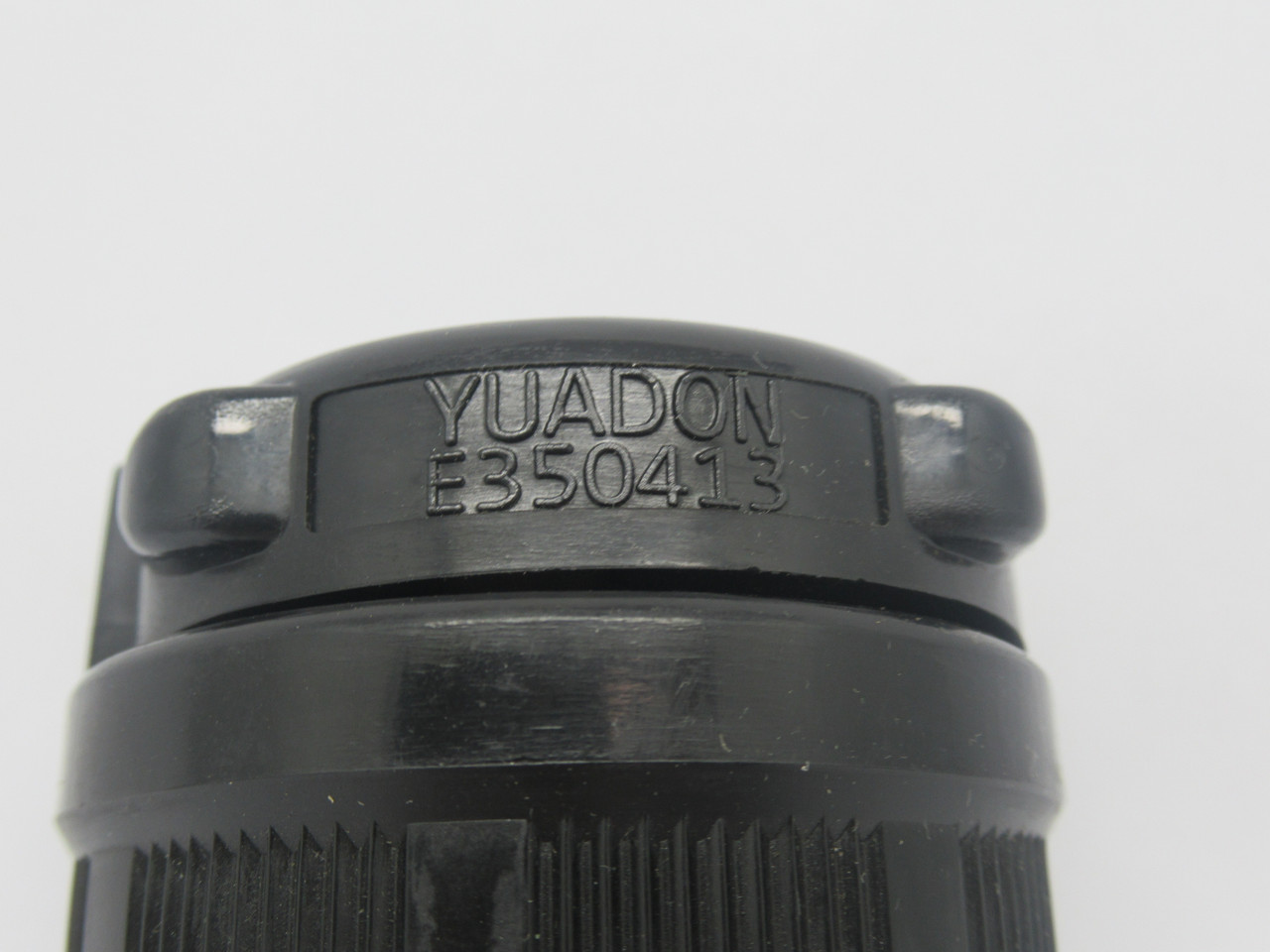 Yuadon YDL1520P NEMA Male Plug 20A 250V 4-Wire 3-Pole NOP