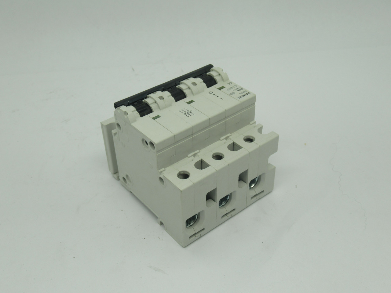 Siemens 5SX6363-8 Circuit Breaker D63 3-Pole 63A 400V 2-Pack NEW