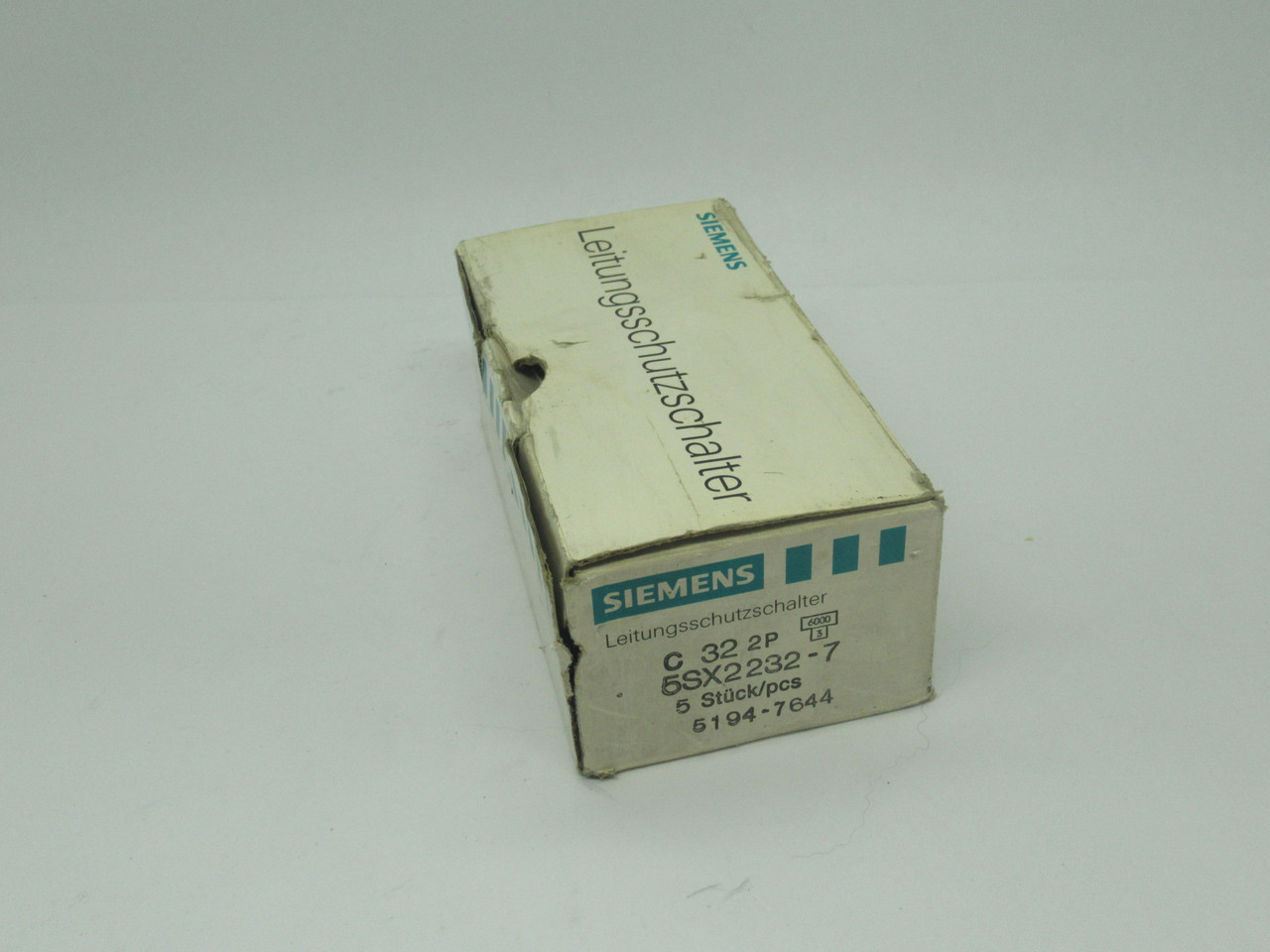 Siemens 5SX2232-7 Circuit Breaker C32 2-Pole 32A 480VAC 5-Pack SHELF WEAR NEW