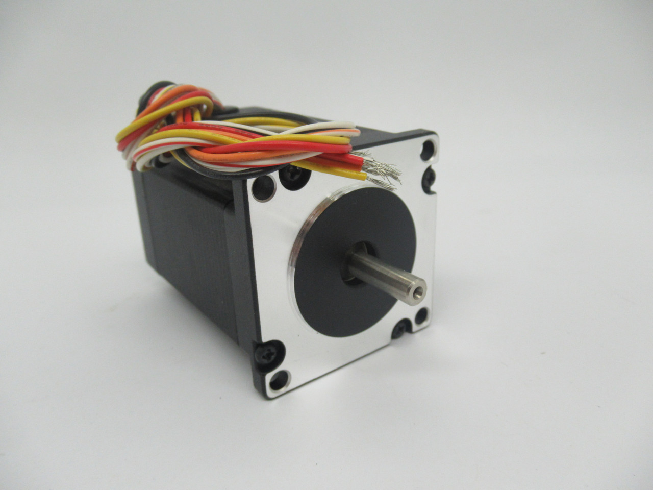 Anaheim Automation 23L204S-LW8 Stepper Motor 0.7RM 7.07V 28mH 8 Lead Wires NOP