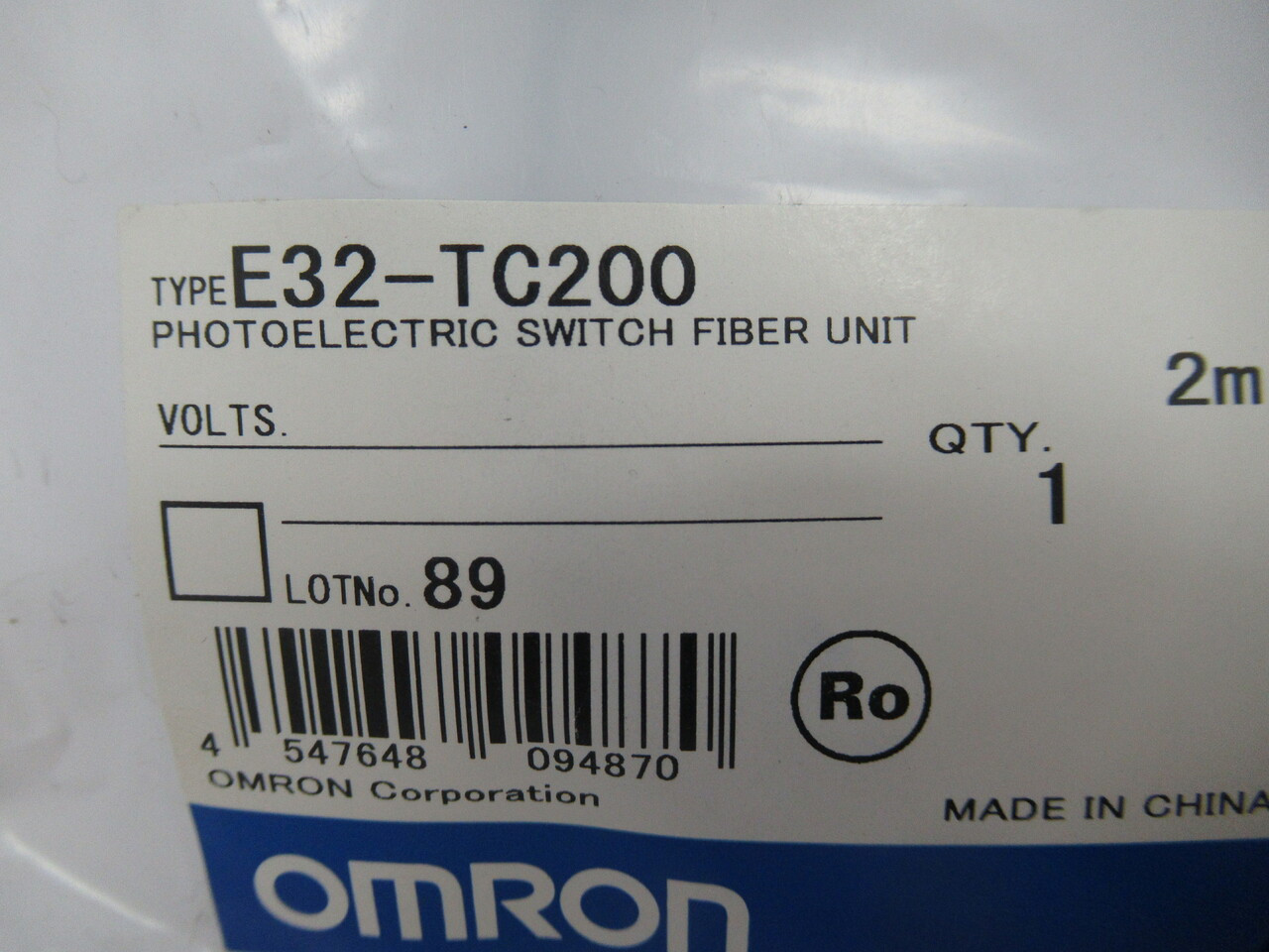 Omron E32-TC200 Photoelectric Fiber Optic Cable 950mm Range 2m *Open Bag* NWB