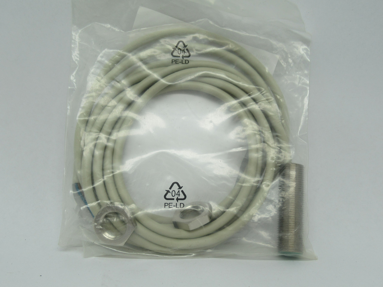 Baumer IFRM-12P1702/PL Inductive Proximity Sensor 10-30VDC 4mm PNP 2M Cable NWB