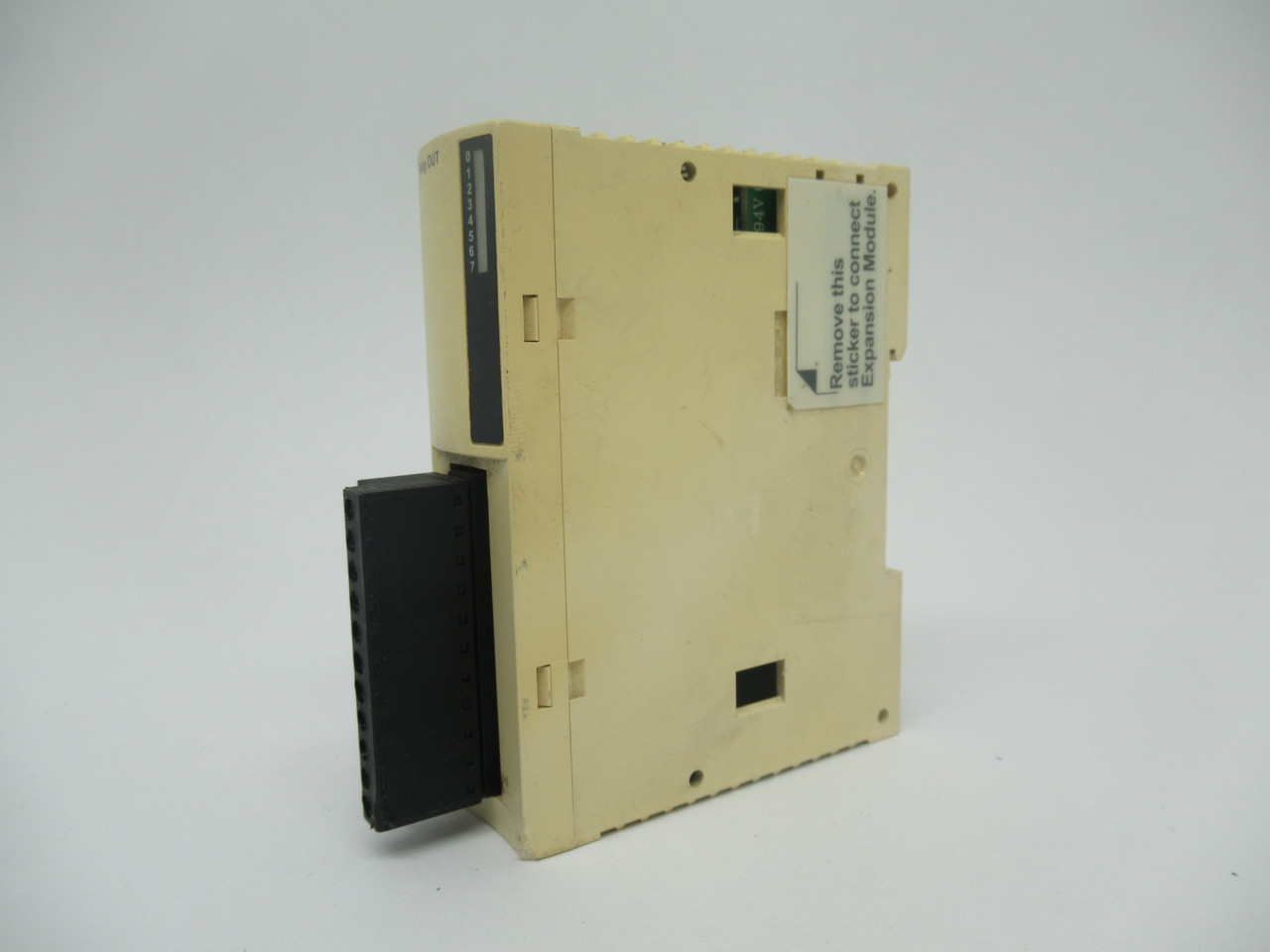 Schneider Electric TWDDRA8RT Expansion Module 8 Output Relay USED