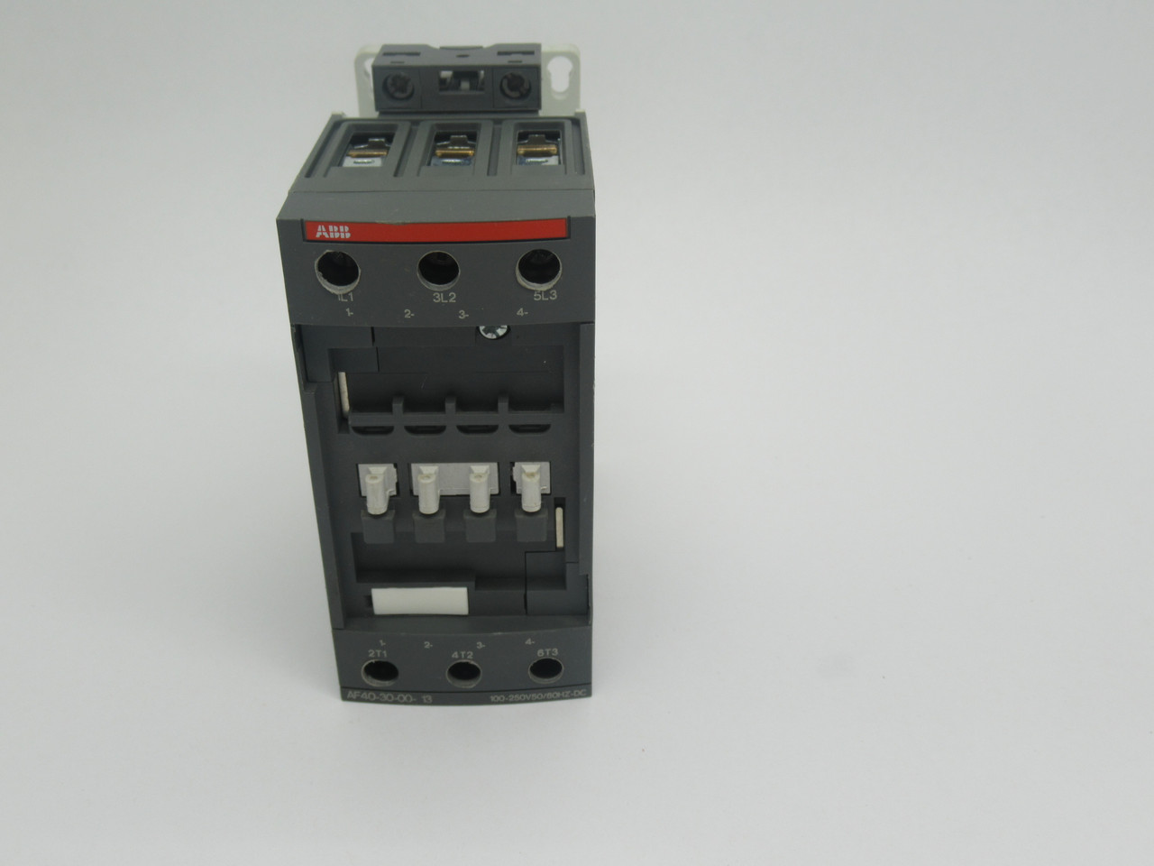 ABB AF40-30-00-13 Contactor 3 Pole 70Amp 18.5KW 100-250VDC 50/60Hz USED