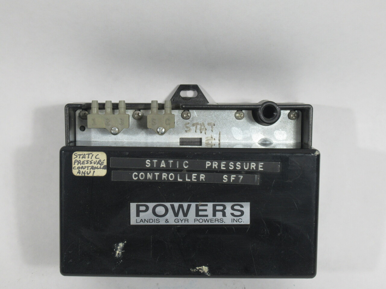 Powers 195-0003 3-Input Receiver Controller w/Gauge 0.1IWG 3-15 psi USED