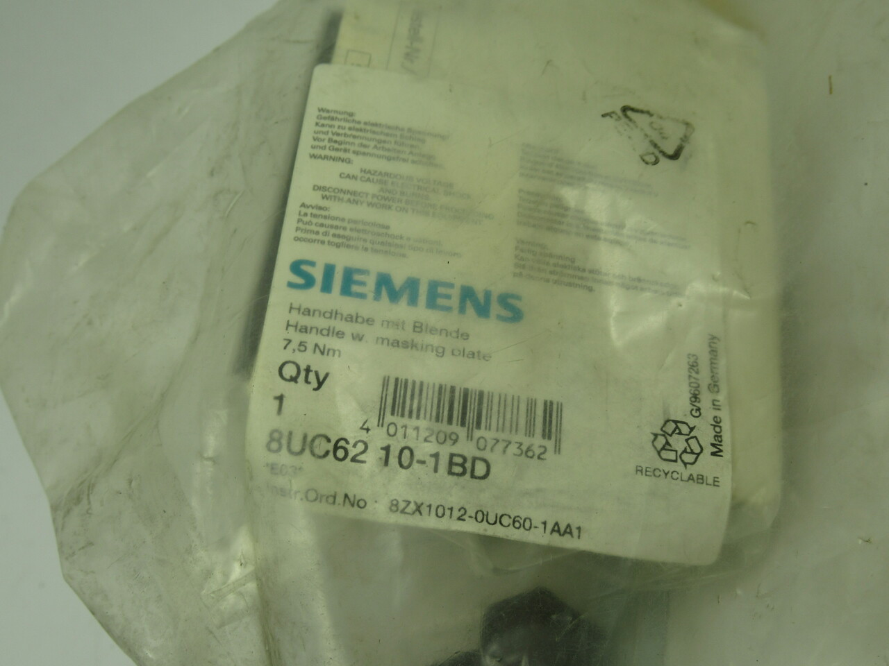 Siemens 8UC6210-1BD Rotary Drive Mechanism Handle w/ Masking Plate NWB