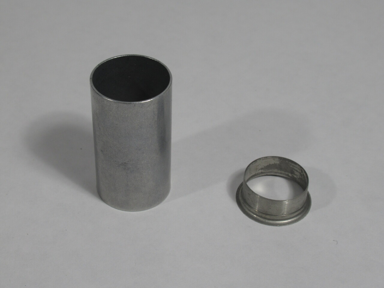 SKF 99092 Speedi Sleeve 24mm Shaft Diameter SHELF WEAR NEW