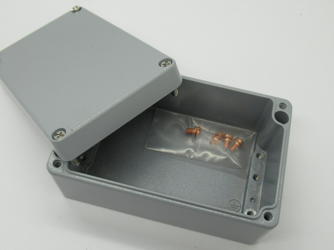 Generic Enclosure With Lid 113mm x 52mm 4.45" x 2.05" NOP