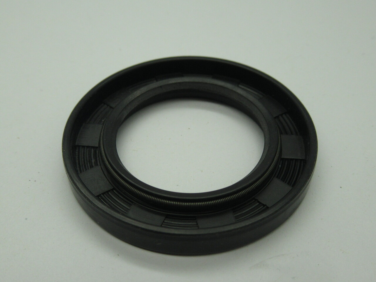 MFC SOA03155 Oil Seal With Spring 1-1/2" Inner Diameter 2" Outer Diameter NOP