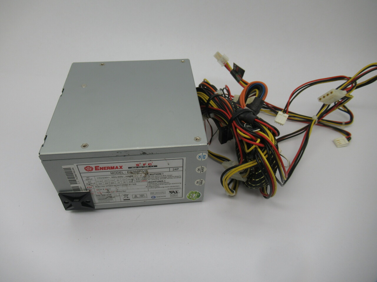 Enermax EG365P-VD Computer Power Supply 115/230VAC 350 Watt 50/60Hz 10A/6A USED