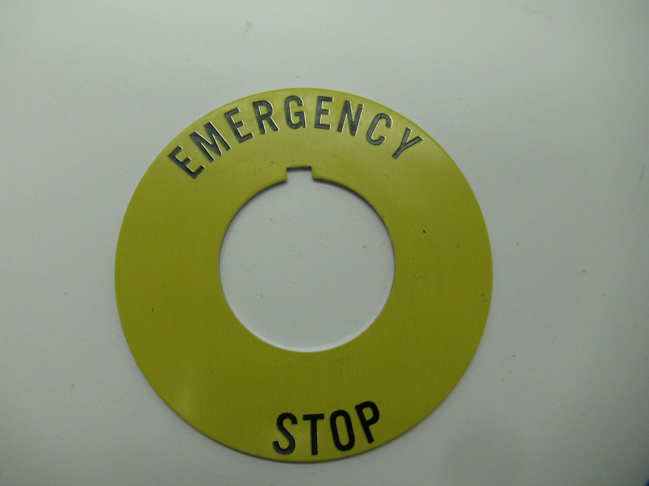 Allen-Bradley 800T-X646EM Legend Plate Ring For 30mm Push Button Yellow USED