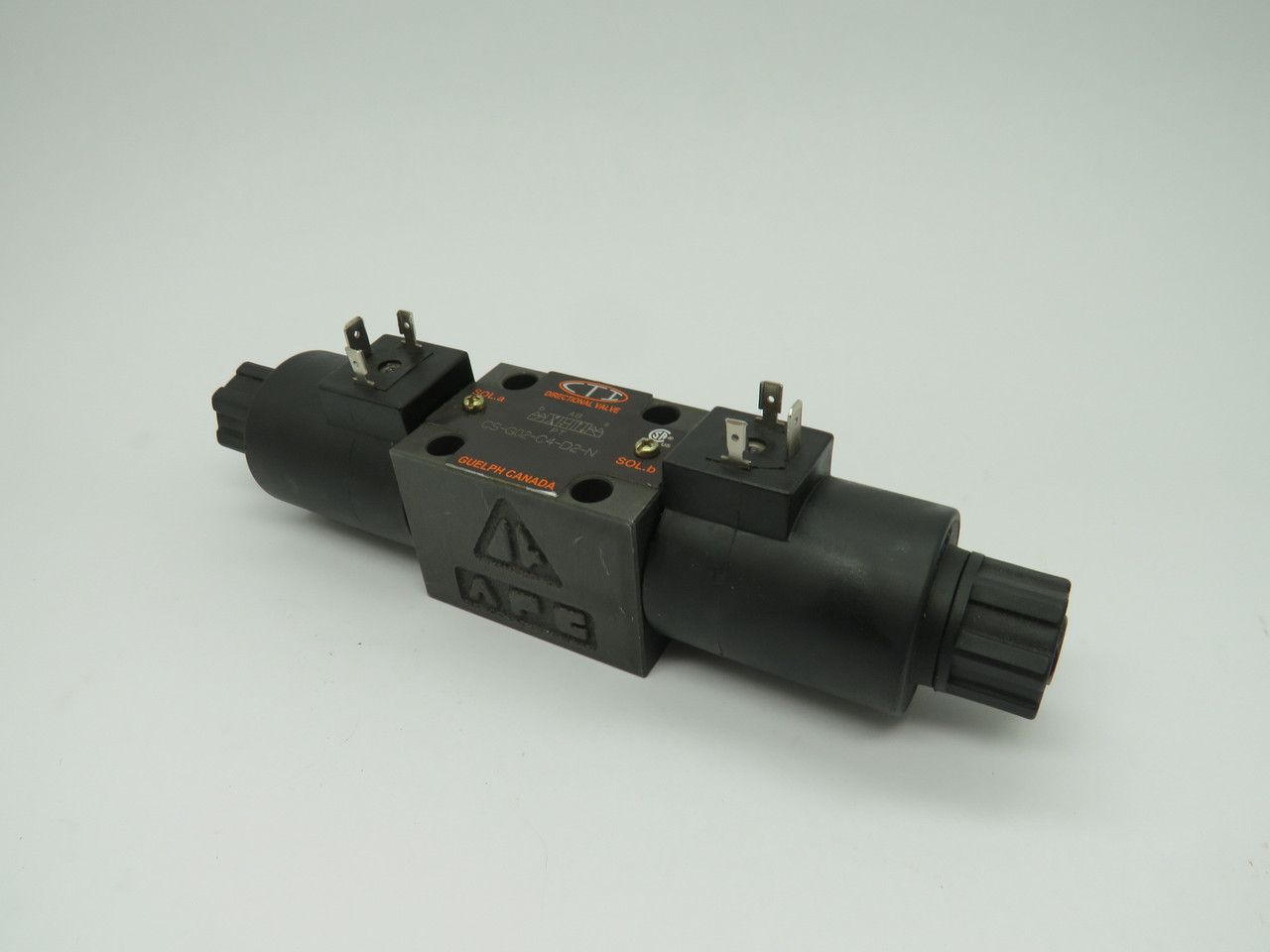 CTI CS-G02-C4-D2-N Directional Control Valve 24VDC NO CONNECTORS USED