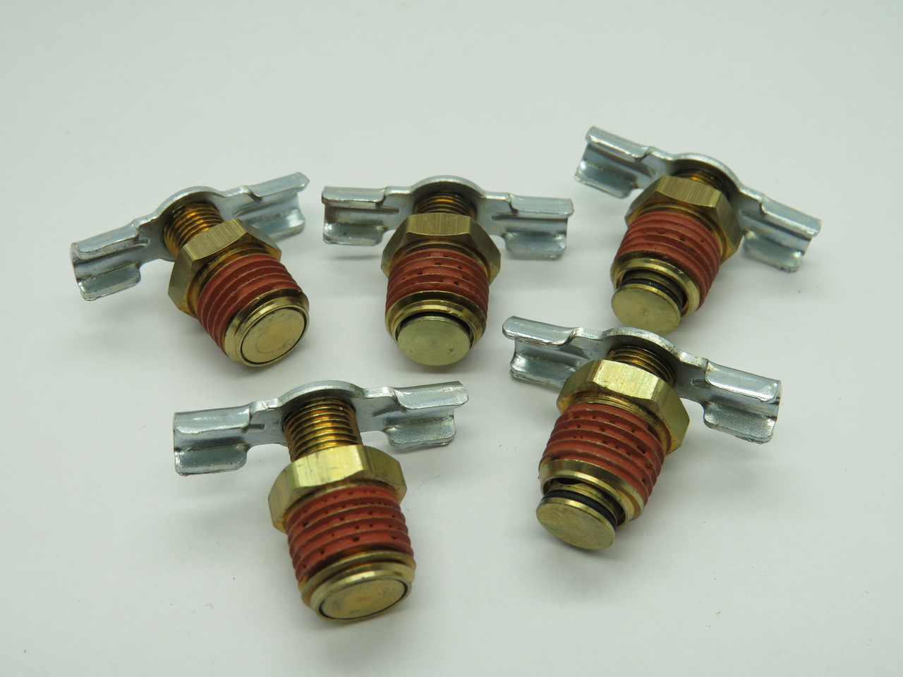 McMaster-Carr 4921K16 Brass Drain Cock w/ External Seal 1/4" Male NPT 5-Pack NWB