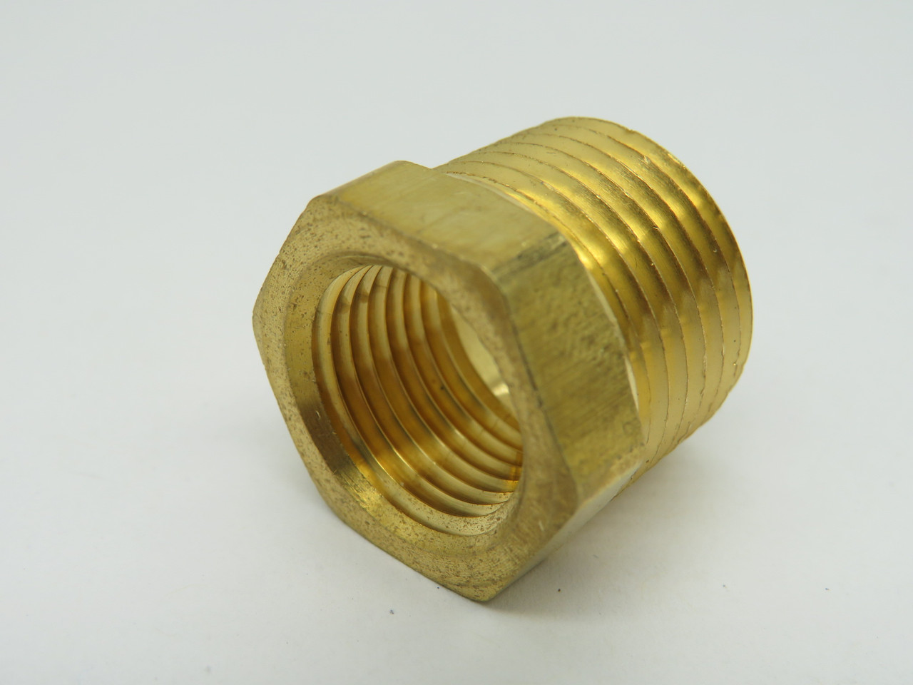 Generic Brass Hex Bushing 1/2" Male NPT x 3/8" Female NPT Lot of 6 NOP