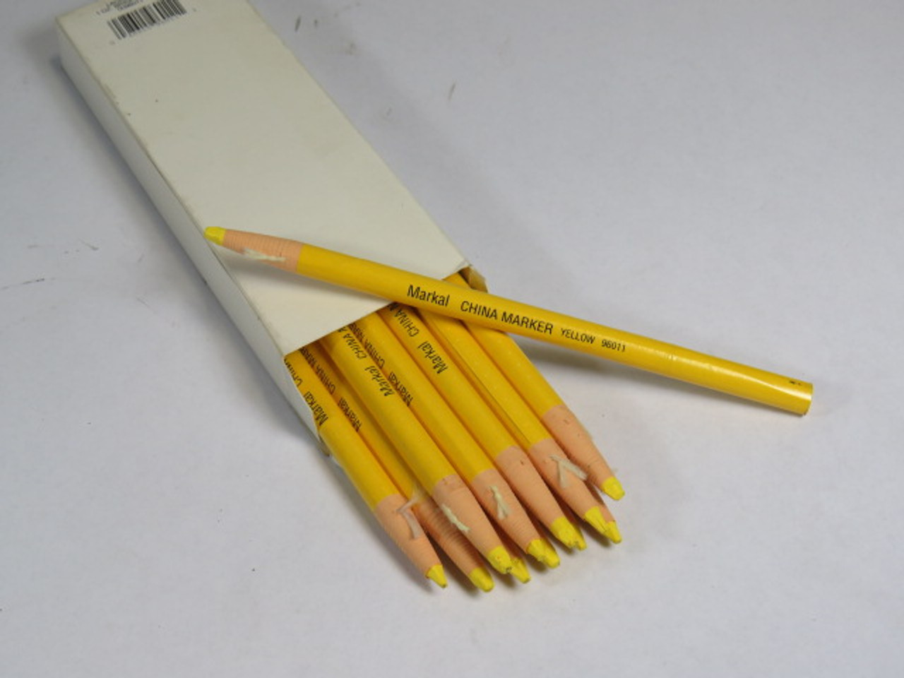 Markal 96011 Bright Yellow Paper-Wrapped China Marker 12-Pack ! NEW !