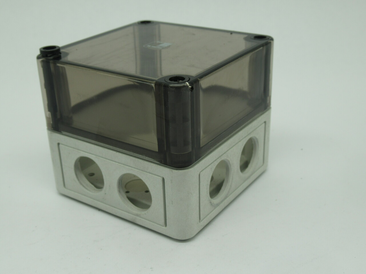 Rittal PK9505100 Enclosure With 4 Knockouts 3-1/2" x 3-1/2" USED