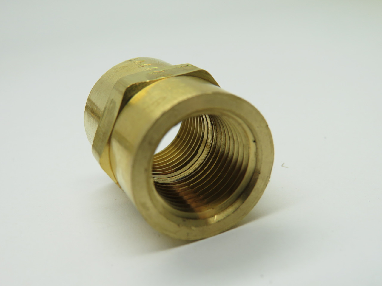 Generic Brass Pipe Coupling 3/8" Female NPT x 3/8" Female NPT Lot of 3 NOP