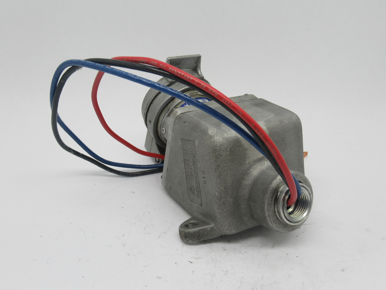 Crouse-Hinds AR341-M72 Arktite Receptacle 30A 250VDC 600VAC 4W 4P c/w ARE33 USED