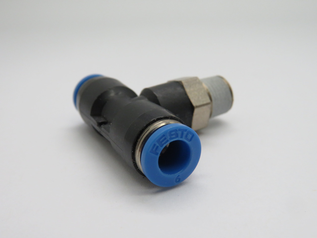 Festo QST-1/8-6 153107 Push-In T-Fitting R1/8" x 6mm Tubing OD Lot of 10 NOP