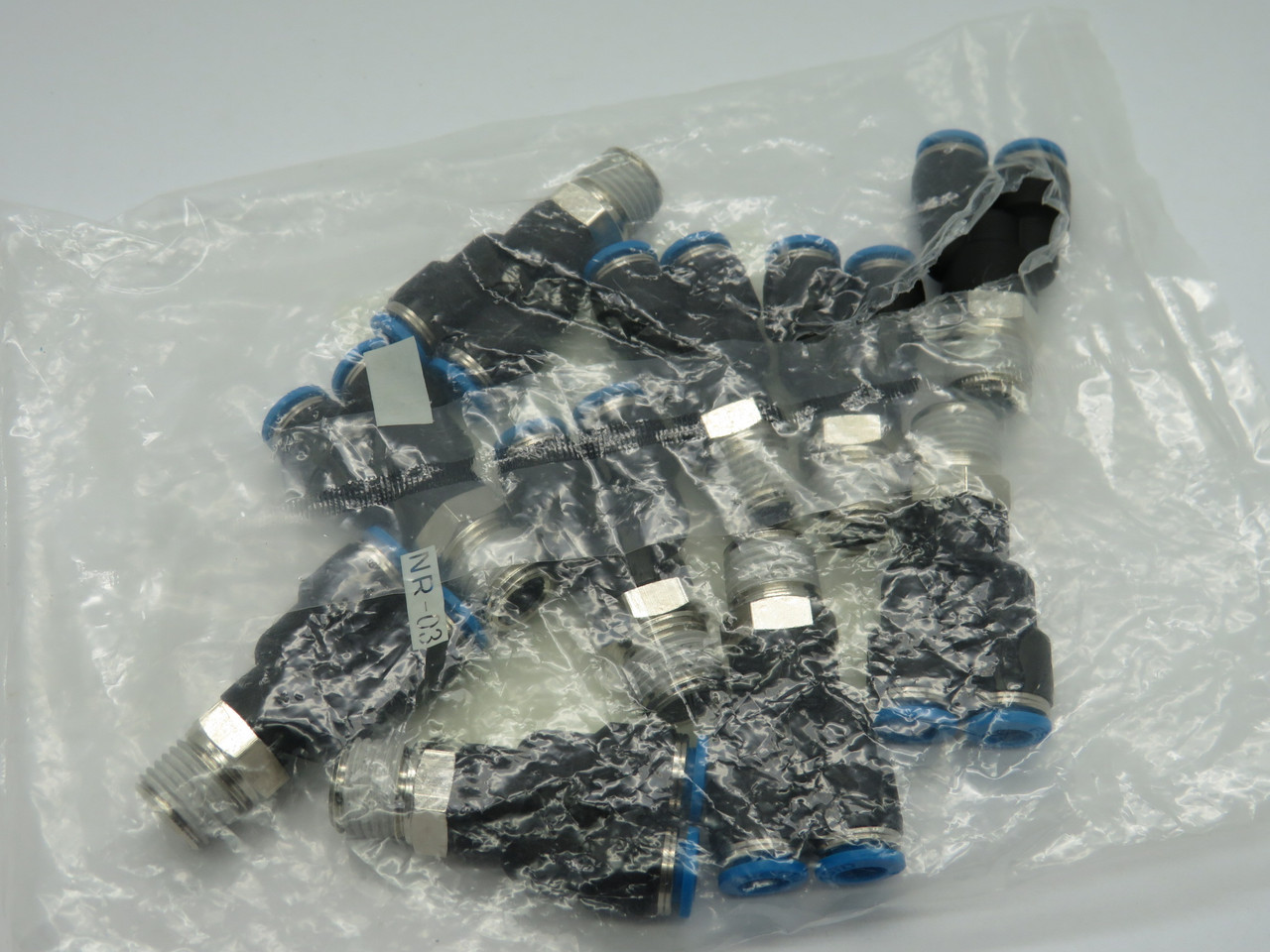 Festo QSY-1/4-6 153140 Push-In Y-Fitting R1/4" x 6mm Tubing OD 10-Pk *OPEN* NWB