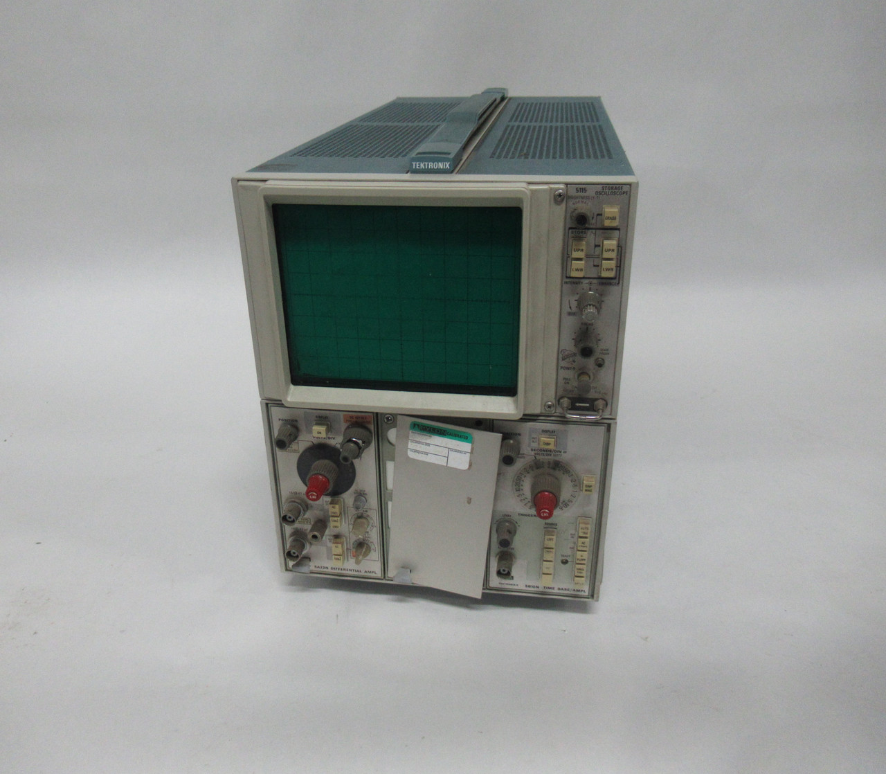 Tektronix 5115 Oscilloscope Unit 120V 90W 9A 115V 60Hz USED