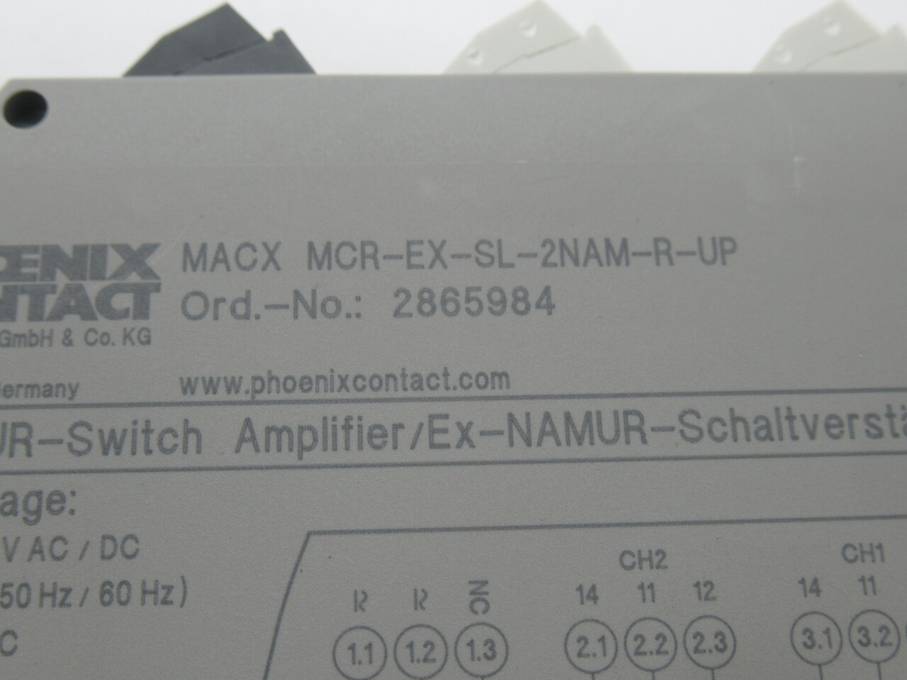 Phoenix Contact MACX-MCR-EX-SL-2NAM-R-UP Isolation Amplifier 250VAC 30VDC NEW