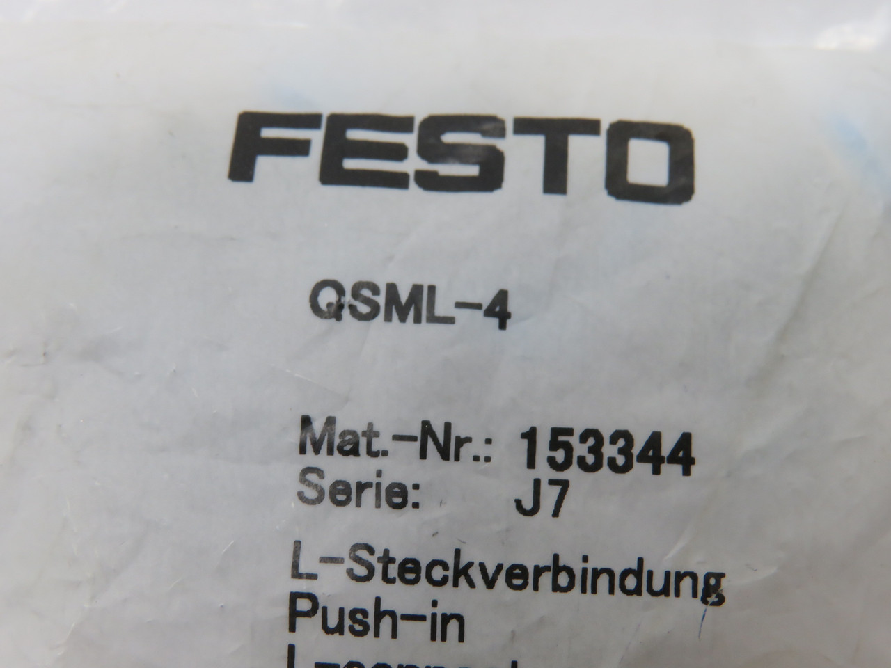 Festo 153344 QSML-4 Mini Push-In L-Connector 4mm Tubing OD Lot of 9 *Open* NWB