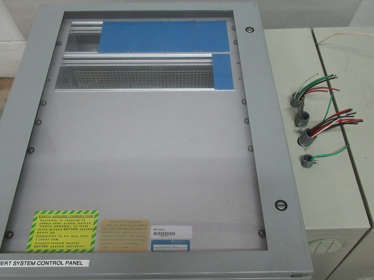 Neutronics 903-100-0 Premix Tank Oxygen % Analyzer Assembly SHELF WEAR USED