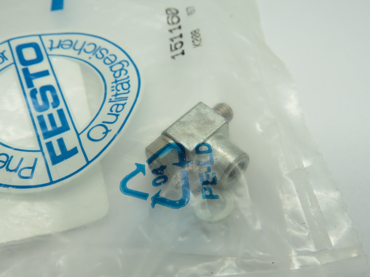 Festo 151160 GRLA-M5-B One-Way Flow Control Valve M5 0.2-10bar NWB